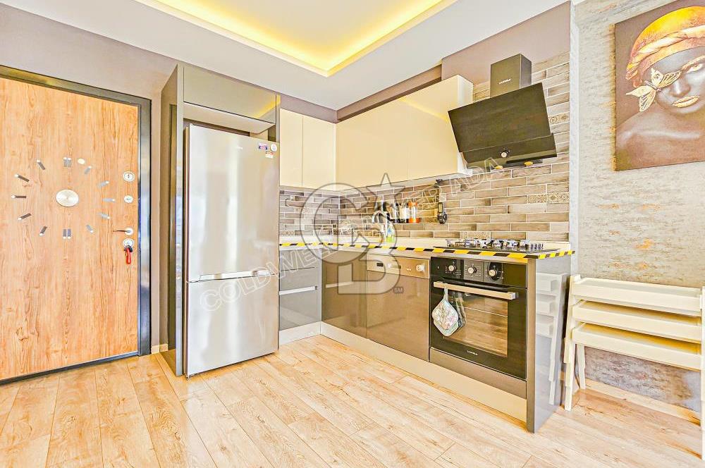 Kuşadası İkiçeşmelik Mahallesi Full Eşyalı Kiralık 1+1 Daire