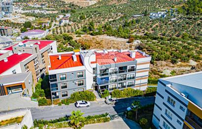 Kuşadası İkiçeşmelik Mahallesi Full Eşyalı Kiralık 1+1 Daire