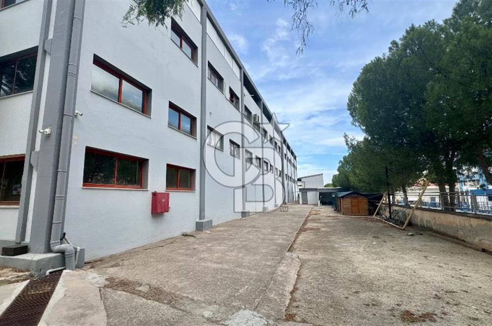 İZBAŞ’ta 5500 m2 Kapalı Alanlı Fabrika