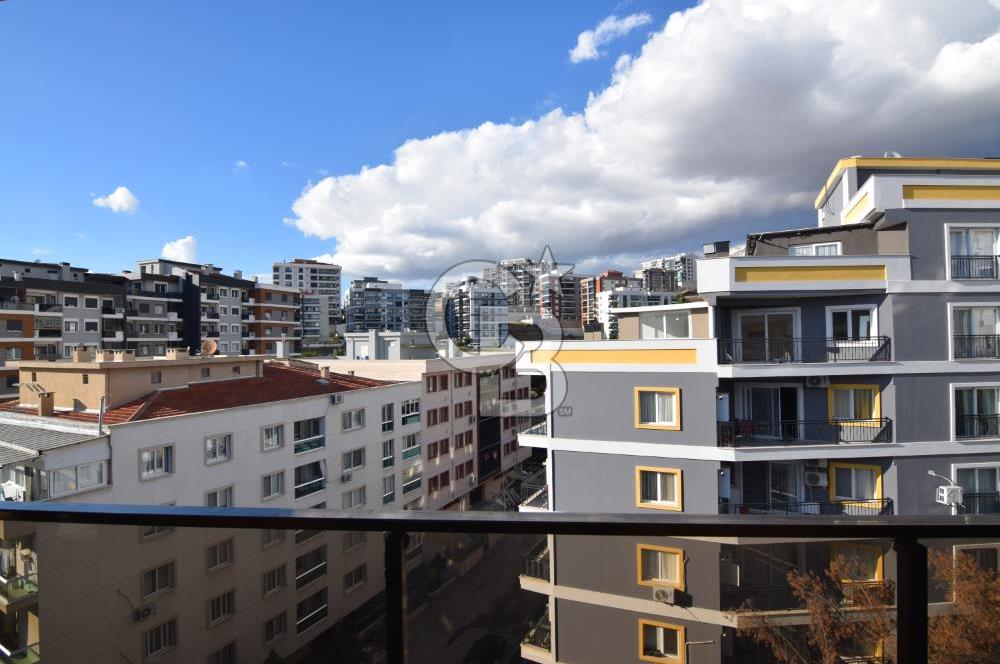 Küçükçiğli mah Kiralık Geniş Salon ve Teraslı 2+1 Daire 