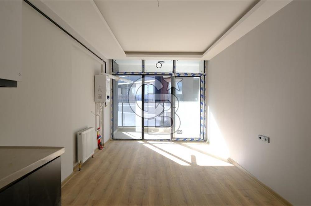 İNCEK TE ARAKAT BALKONLU GENİŞ 1+1 SATLIK DAİRE
