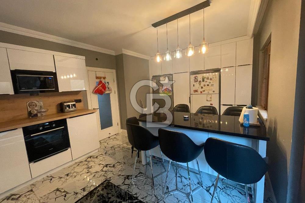 BAŞİSKELE YENİKÖY ROYAL CİTY'DE SATILIK 4+1 LÜKS VİLLA
