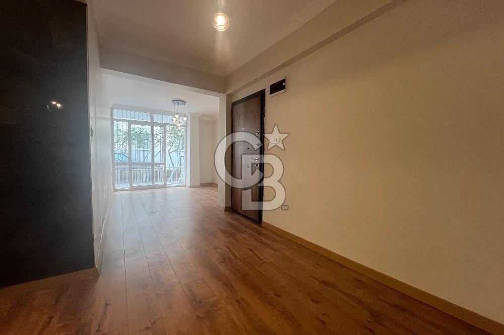 Karşıyaka Aksoy ‘da Satılık Full Tadilatlı 2+1 Geniş Daire