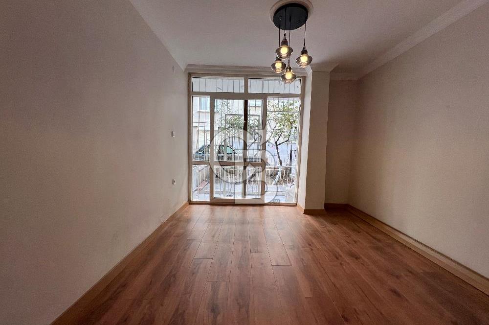 Karşıyaka Aksoy ‘da Satılık Full Tadilatlı 2+1 Geniş Daire