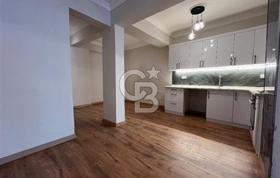 Karşıyaka Aksoy ‘da Satılık Full Tadilatlı 2+1 Geniş Daire