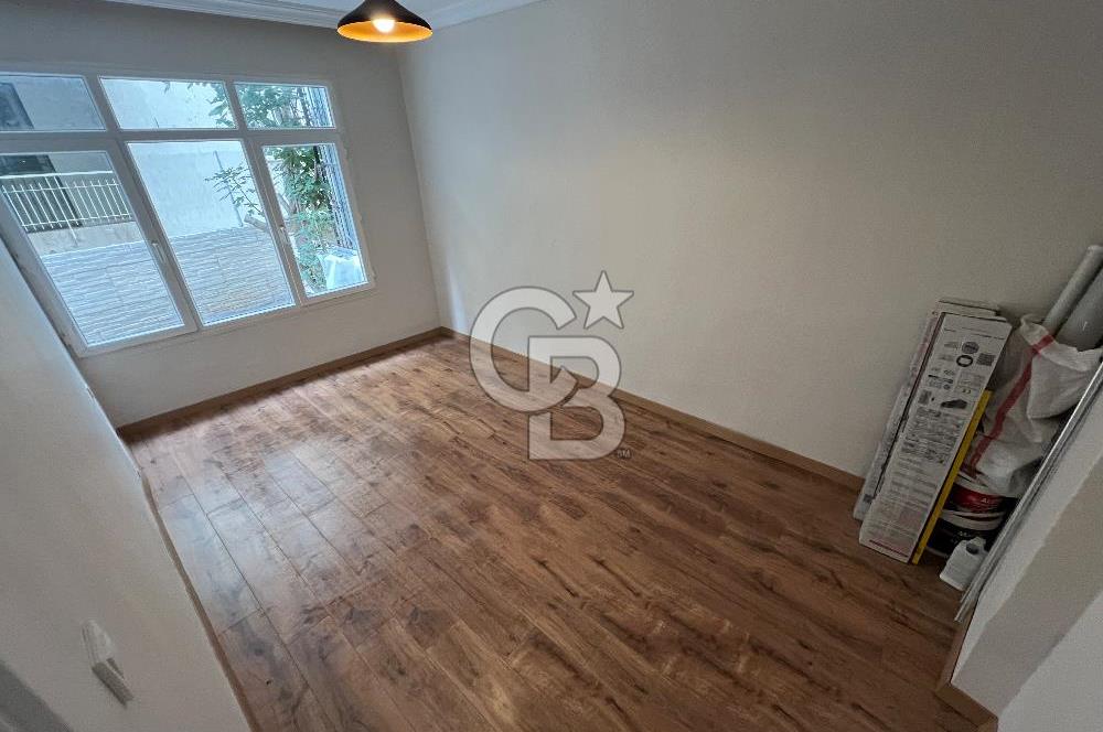 Karşıyaka Aksoy ‘da Satılık Full Tadilatlı 2+1 Geniş Daire