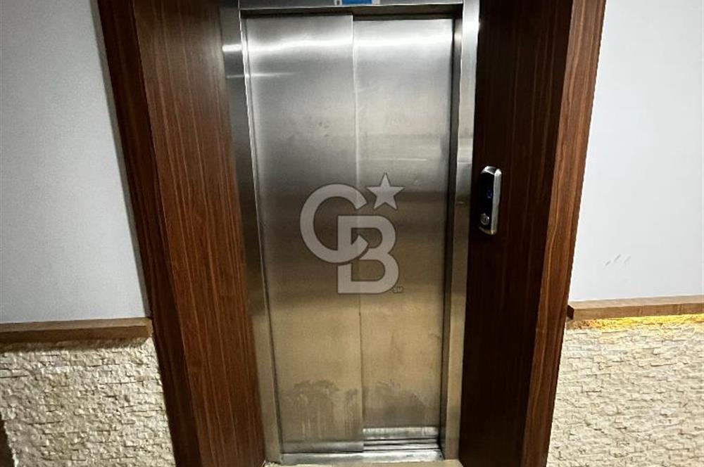 3+1, 150m2 Net, Ebeveyn Banyolu, Arakat, 9 Yaş Binada Satılık Daire