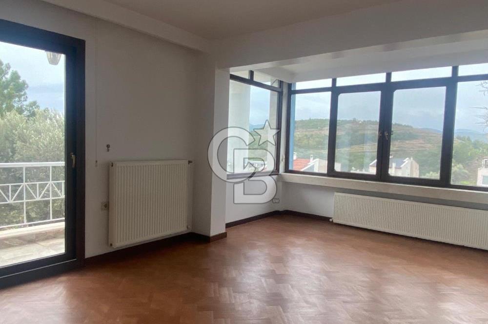 Urla Şirinkent Site içi 5+1 Satılık Villa