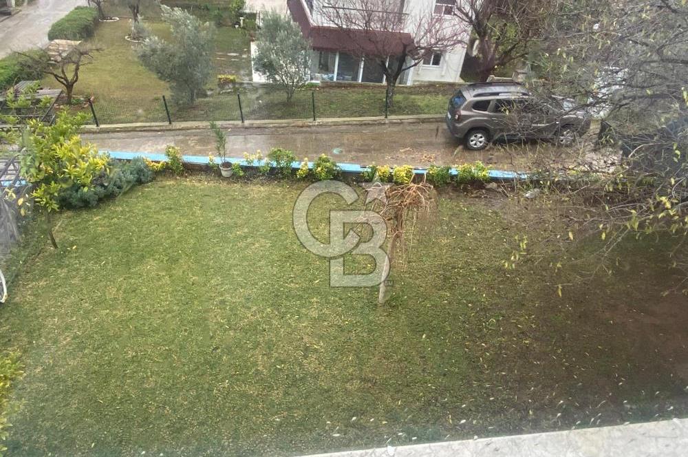 Urla Şirinkent Site içi 5+1 Satılık Villa