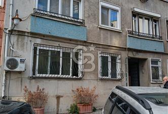 ARNAVUTKÖY Sahilde Kiralik Daire