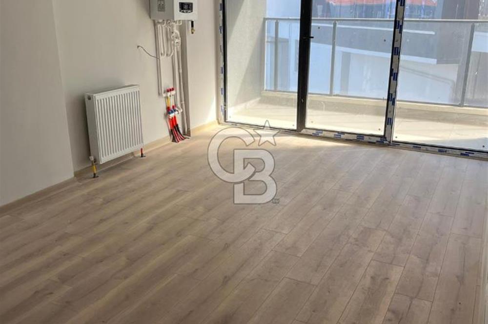 İNCEK TE ARAKAT BALKONLU GENİŞ 1+1 SATLIK DAİRE