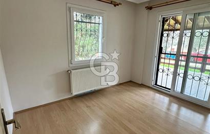Eski Foça Atatürk Mah. Kiralık 3+1 Bahçe Katı Daire