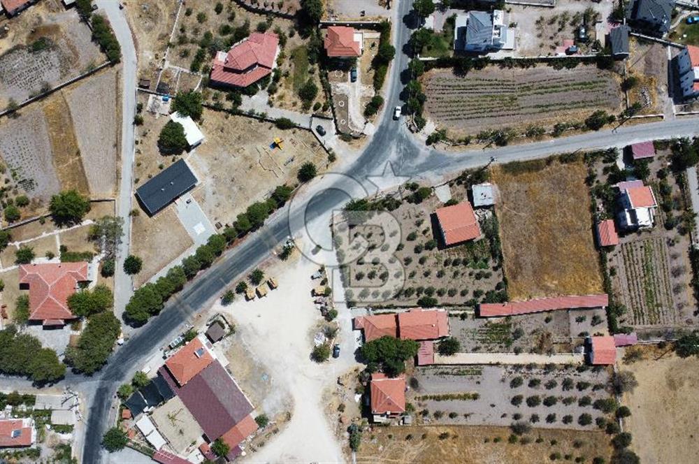 Barbaros Köy Girişinde Köşe Konumlu Arsa