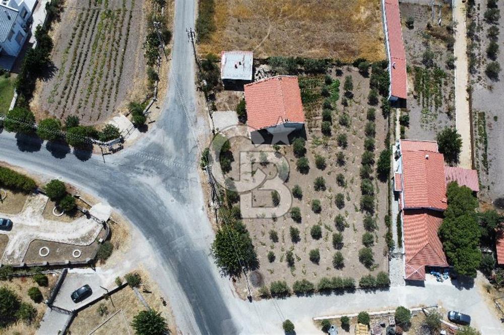 Barbaros Köy Girişinde Köşe Konumlu Arsa