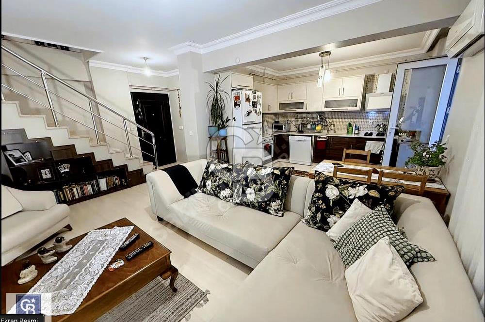 KREDİYE UYGUN GÖLCÜK ATATÜRK MAHALLESİNDE 3+1 ÇATI DUBLEKS DAİRE