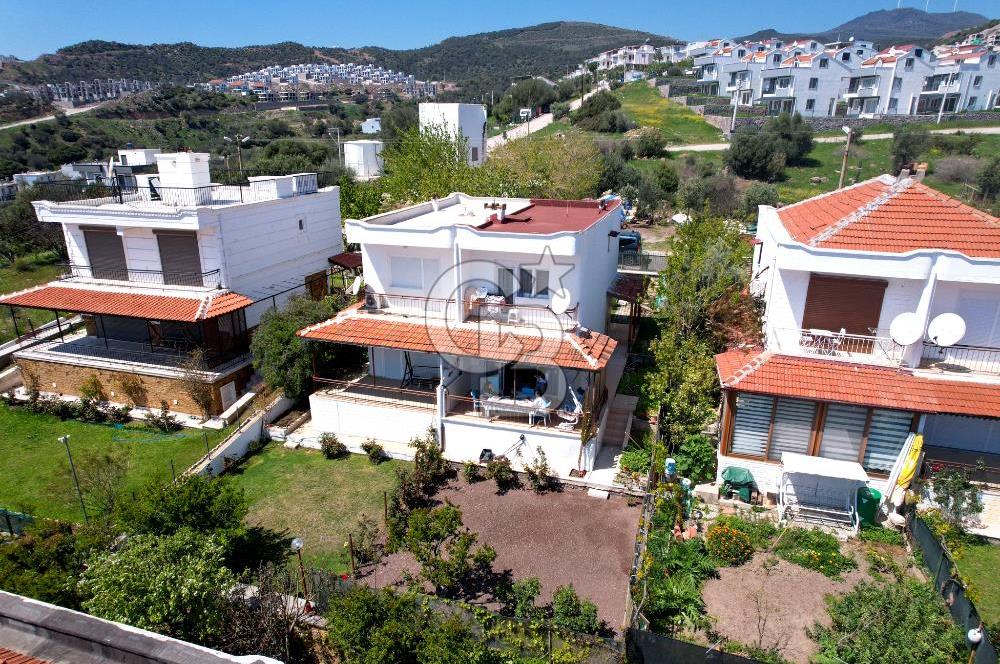 ÇANDARLI DOĞAKÖY'DE DENİZ MANZARALI MÜSTAKİL 2+1 VİLLA