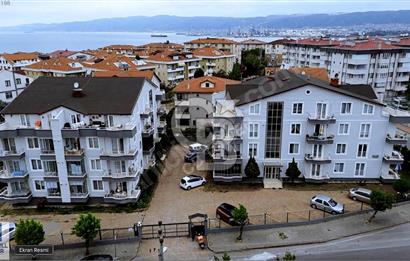 KREDİYE UYGUN GÖLCÜK ATATÜRK MAHALLESİNDE 3+1 ÇATI DUBLEKS DAİRE