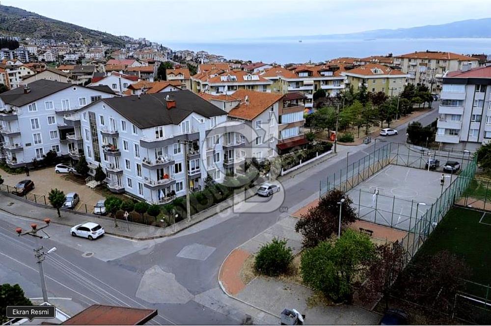 KREDİYE UYGUN GÖLCÜK ATATÜRK MAHALLESİNDE 3+1 ÇATI DUBLEKS DAİRE