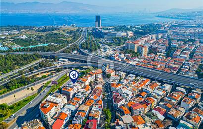 İZMİR MİTHATPAŞA CADDESİ'NDE PRESTİJLİ LOKASYONDA SATILIK DÜKKAN