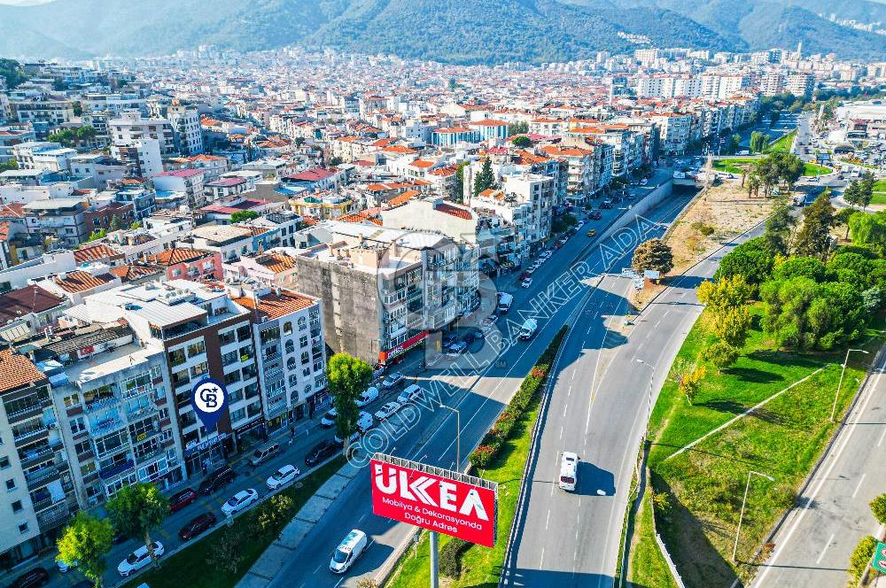 İZMİR MİTHATPAŞA CADDESİ'NDE PRESTİJLİ LOKASYONDA SATILIK DÜKKAN