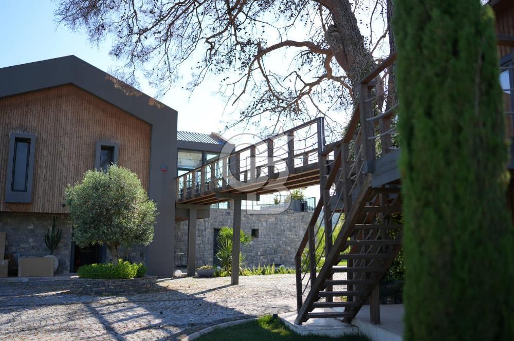 İZMİR Menderes Yeniköy 10 Dönüm Arsa içinde Satılık Villa  Coldwell Batı 06.40