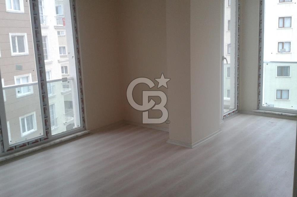 SANCAKTEPE YENİDOĞAN GÜLİSTAN CAD. SİTE İÇERİSİNDE 3+1 SATILIK