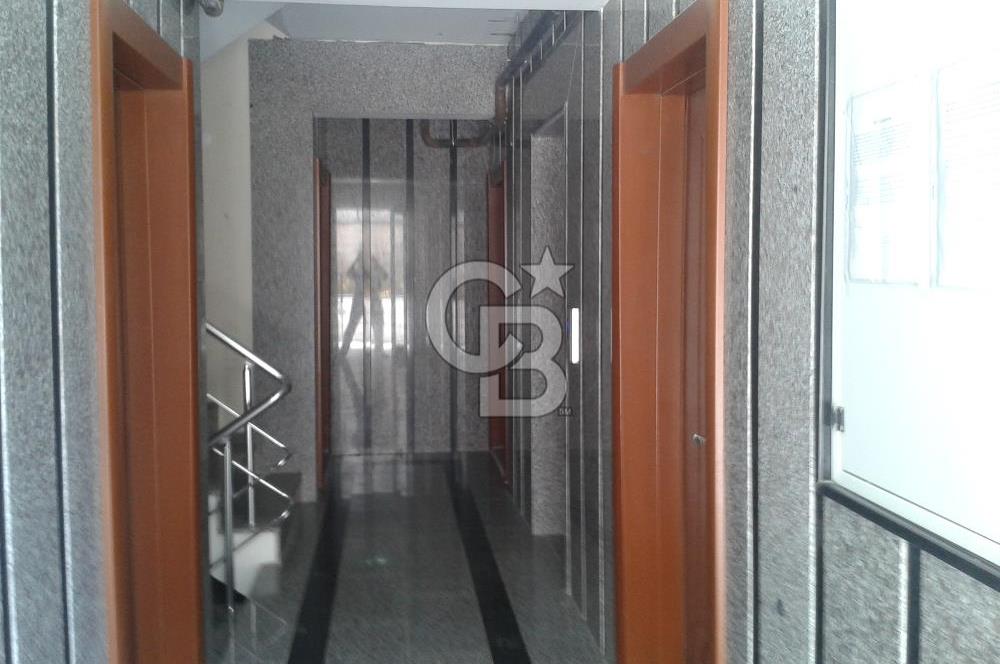 SANCAKTEPE YENİDOĞAN GÜLİSTAN CAD. SİTE İÇERİSİNDE 2+1 SATILIk