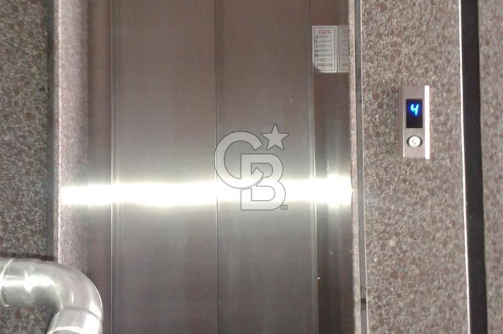 SANCAKTEPE YENİDOĞAN GÜLİSTAN CAD. SİTE İÇERİSİNDE 2+1 SATILIk