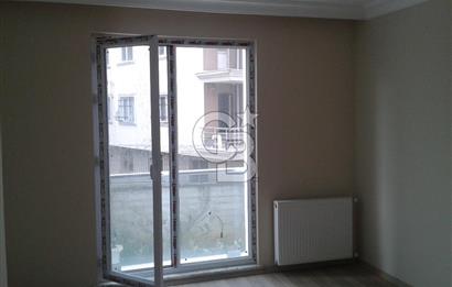 SANCAKTEPE YENİDOĞAN GÜLİSTAN CAD. SİTE İÇERİSİNDE 2+1 SATILIk