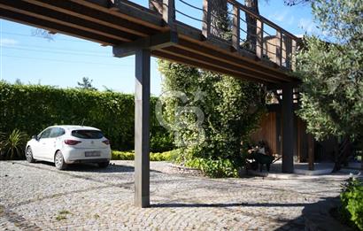 İZMİR Menderes Yeniköy 10 Dönüm Arsa içinde Satılık Villa  Coldwell Batı 06.40