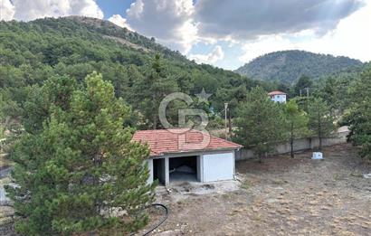 SALDA GÖLÜ MANZARALI 3 KATLI 3 DAİRELİK SATILIK BİNA