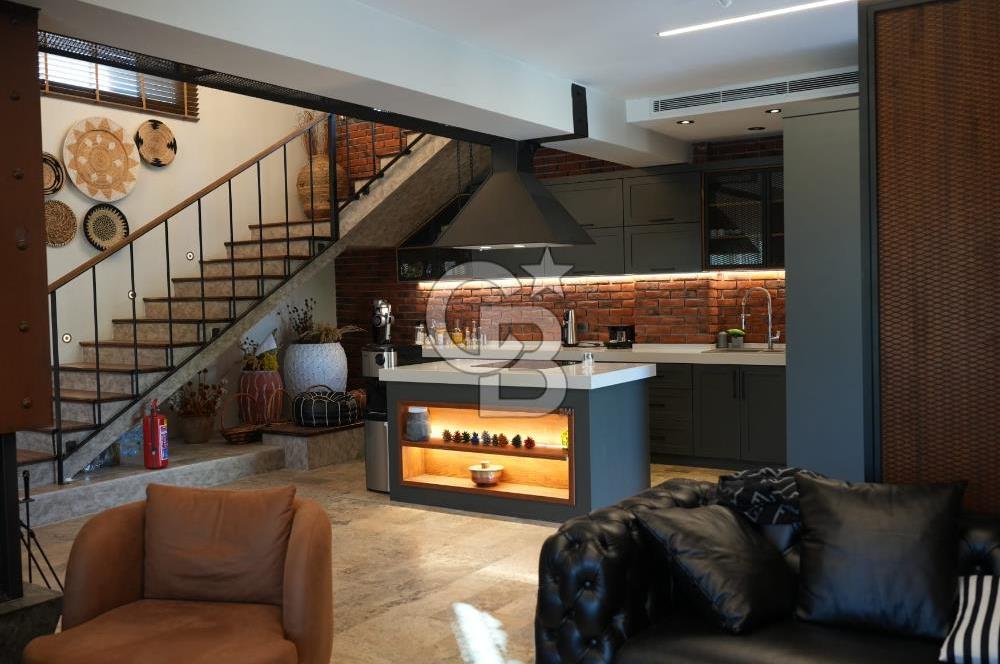 İZMİR Menderes Yeniköy 10 Dönüm Arsa içinde Satılık Villa  Coldwell Batı 06.40