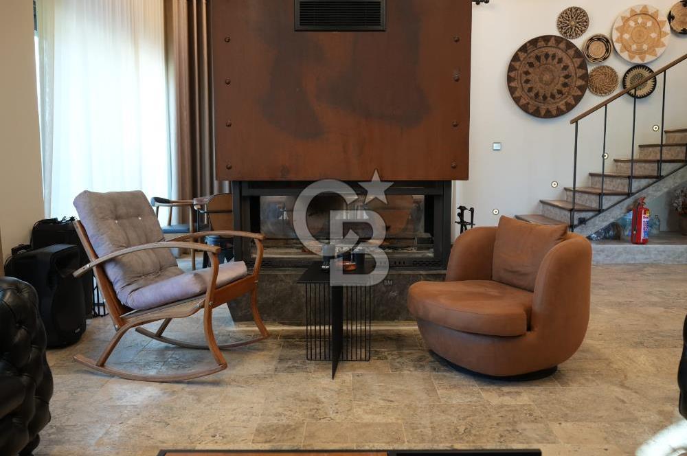 İZMİR Menderes Yeniköy 10 Dönüm Arsa içinde Satılık Villa  Coldwell Batı 06.40