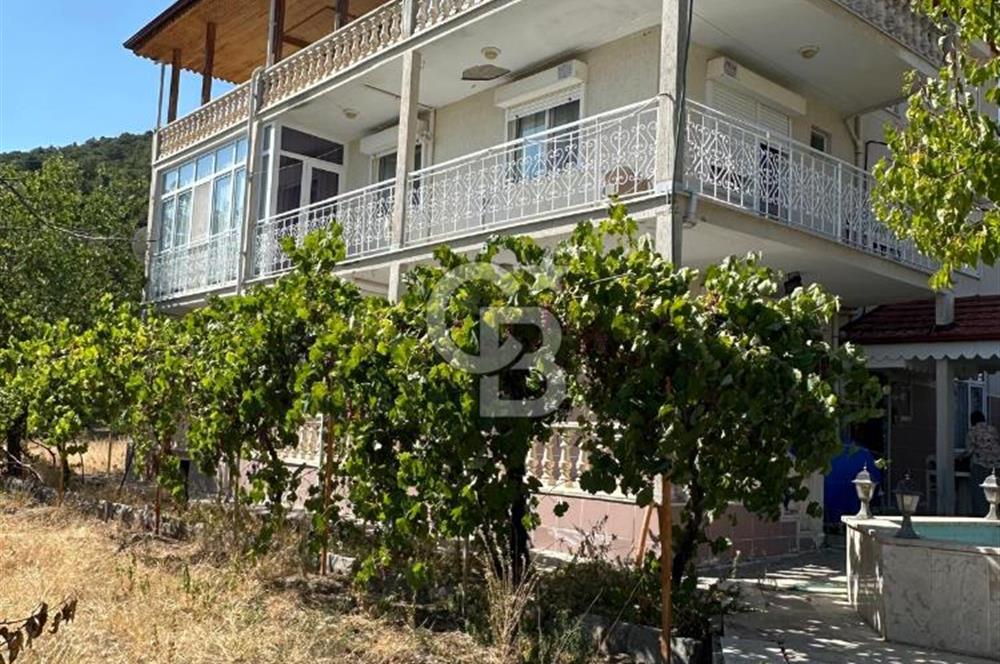 SALDA GÖLÜ MANZARALI 3 KATLI 3 DAİRELİK SATILIK BİNA