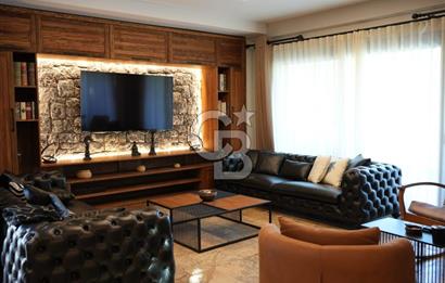 İZMİR Menderes Yeniköy 10 Dönüm Arsa içinde Satılık Villa  Coldwell Batı 06.40