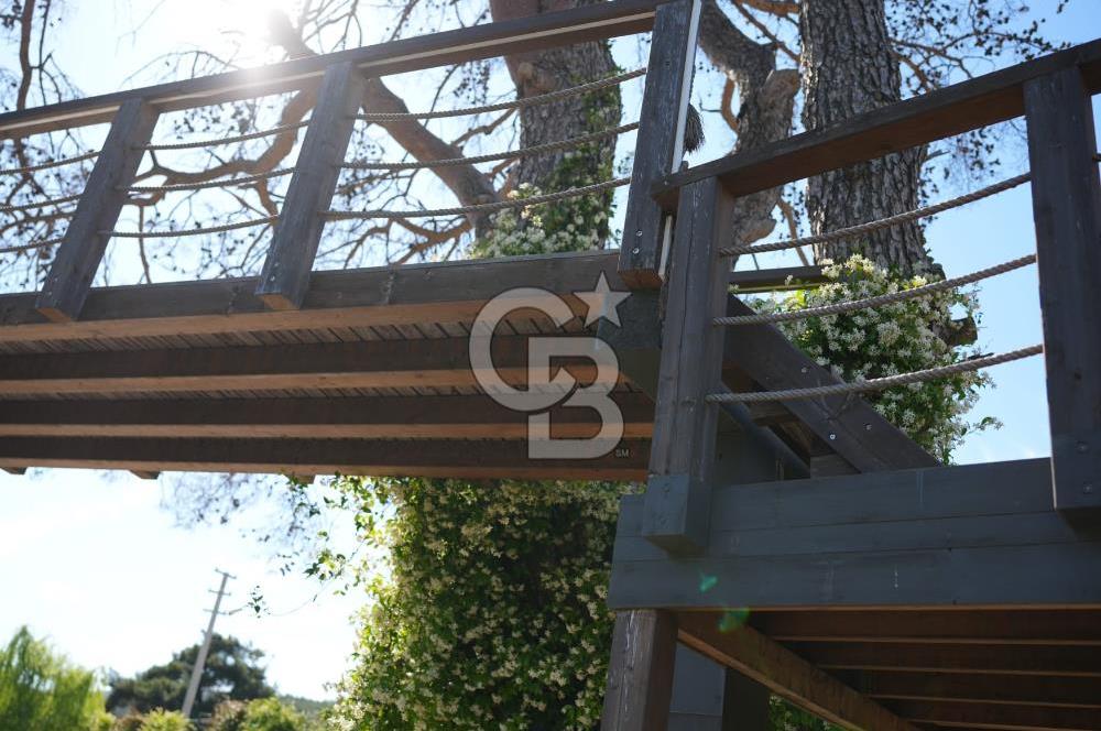 İZMİR Menderes Yeniköy 10 Dönüm Arsa içinde Satılık Villa  Coldwell Batı 06.40