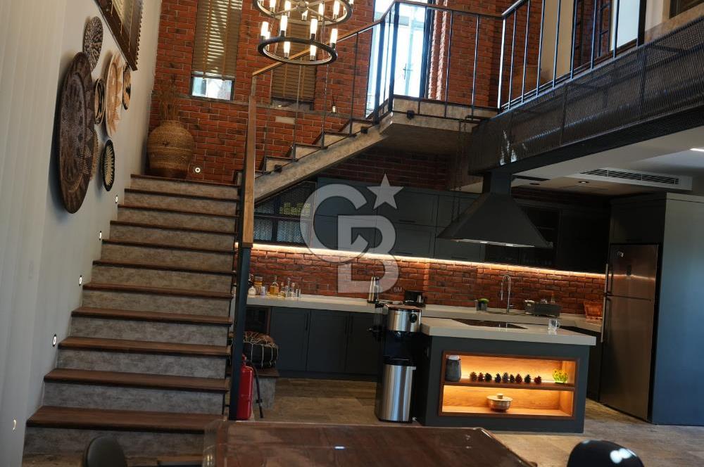 İZMİR Menderes Yeniköy 10 Dönüm Arsa içinde Satılık Villa  Coldwell Batı 06.40