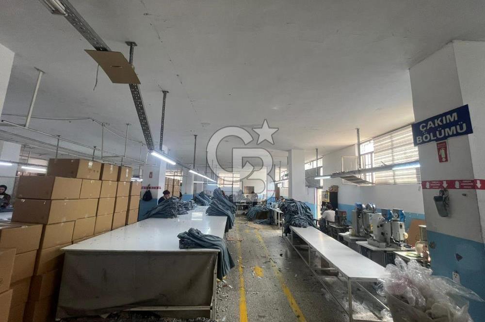 GÜNGÖREN ÜÇYÜZLÜDE 5 KATLI SATILIK FABRİKA BİNASI