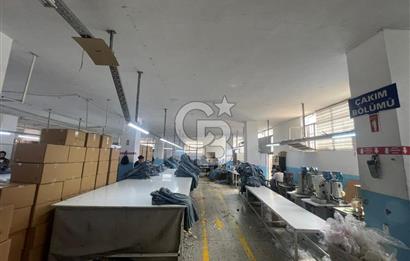 GÜNGÖREN ÜÇYÜZLÜDE 5 KATLI SATILIK FABRİKA BİNASI
