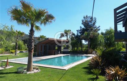 İZMİR Menderes Yeniköy 10 Dönüm Arsa içinde Satılık Villa  Coldwell Batı 06.40