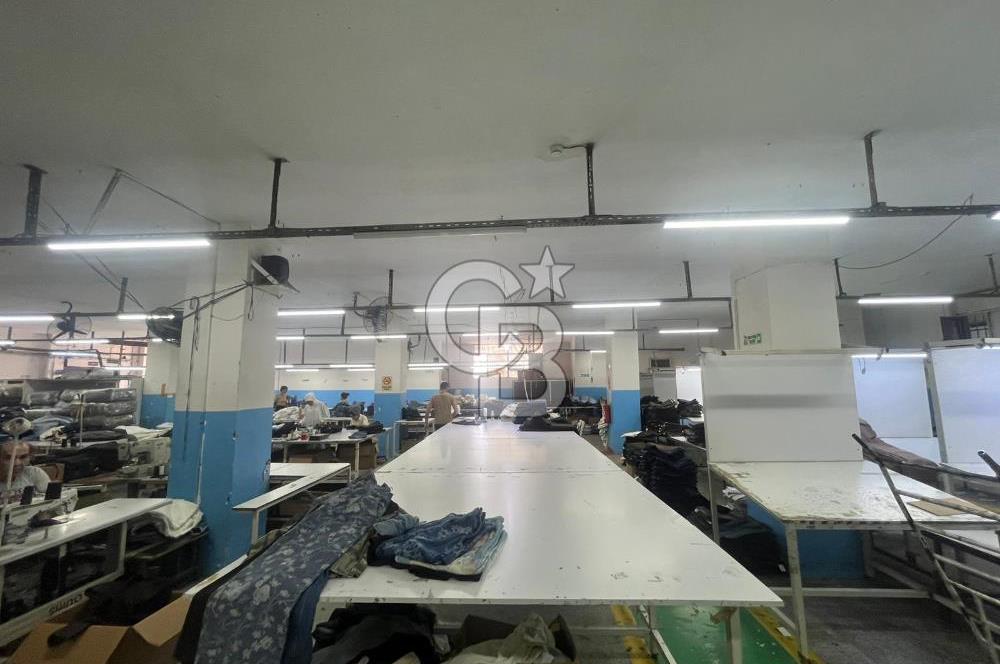 GÜNGÖREN ÜÇYÜZLÜDE 5 KATLI SATILIK FABRİKA BİNASI