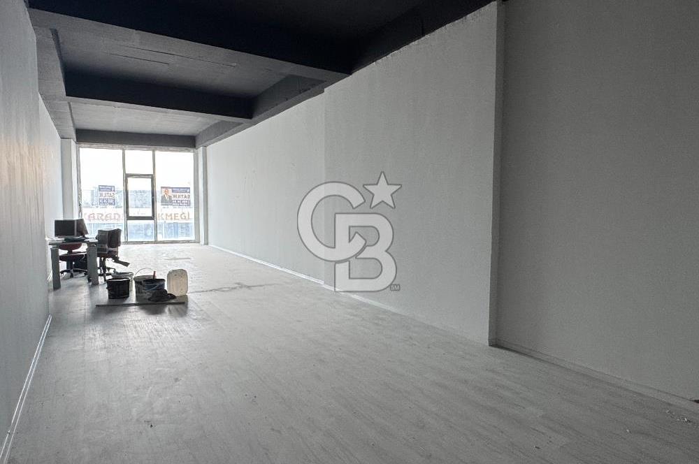 ESENYURT KOZA MAH İŞLEK ANA CADDE ÜZERİ 100m² İÇİ YAPILI OFİS
