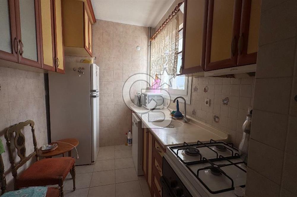 Karşıyaka tuna Mahallesi’nde eşyalı kiralık 2,5 +1 daire