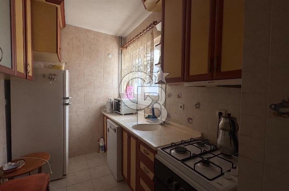 Karşıyaka tuna Mahallesi’nde eşyalı kiralık 2,5 +1 daire