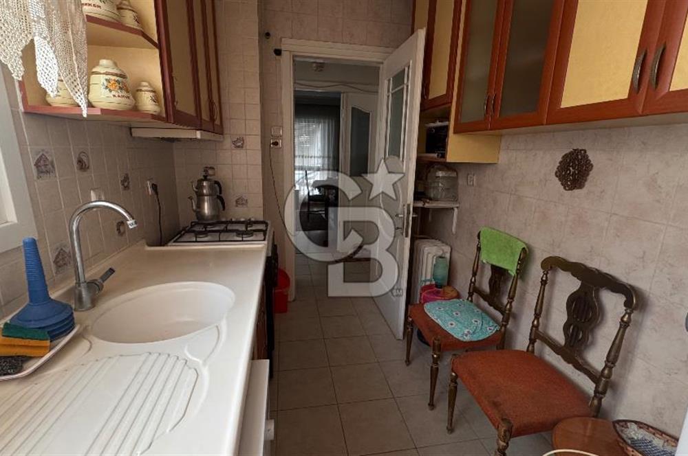 Karşıyaka tuna Mahallesi’nde eşyalı kiralık 2,5 +1 daire