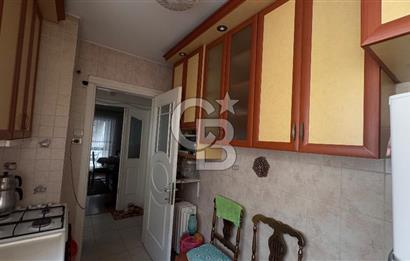 Karşıyaka tuna Mahallesi’nde eşyalı kiralık 2,5 +1 daire