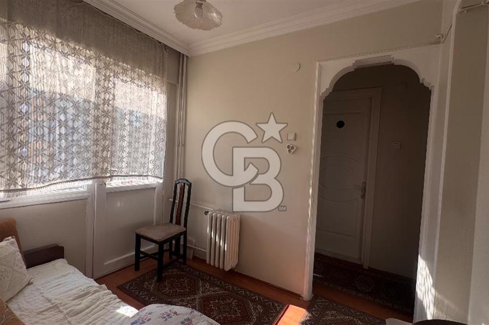 Karşıyaka tuna Mahallesi’nde eşyalı kiralık 2,5 +1 daire