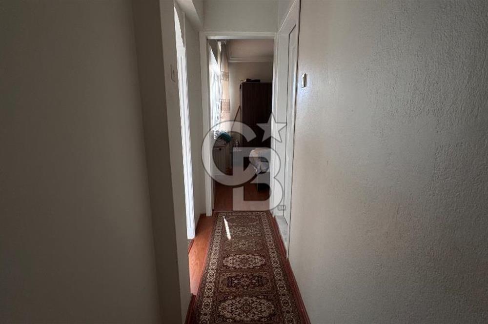Karşıyaka tuna Mahallesi’nde eşyalı kiralık 2,5 +1 daire