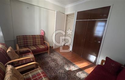 Karşıyaka tuna Mahallesi’nde eşyalı kiralık 2,5 +1 daire