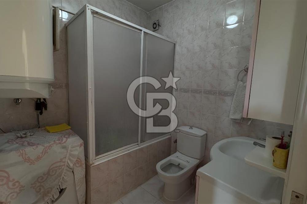 Karşıyaka tuna Mahallesi’nde eşyalı kiralık 2,5 +1 daire